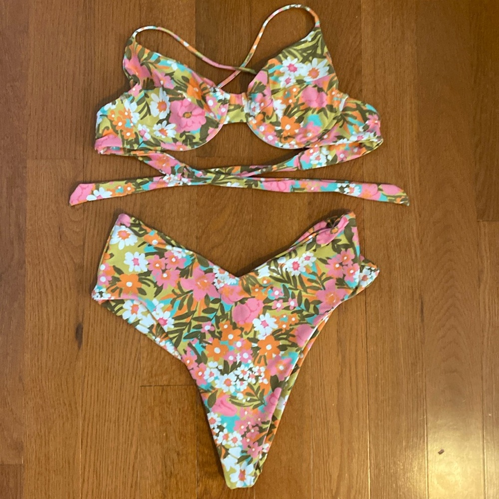 Skatie - M Kate top, L Melly bottom